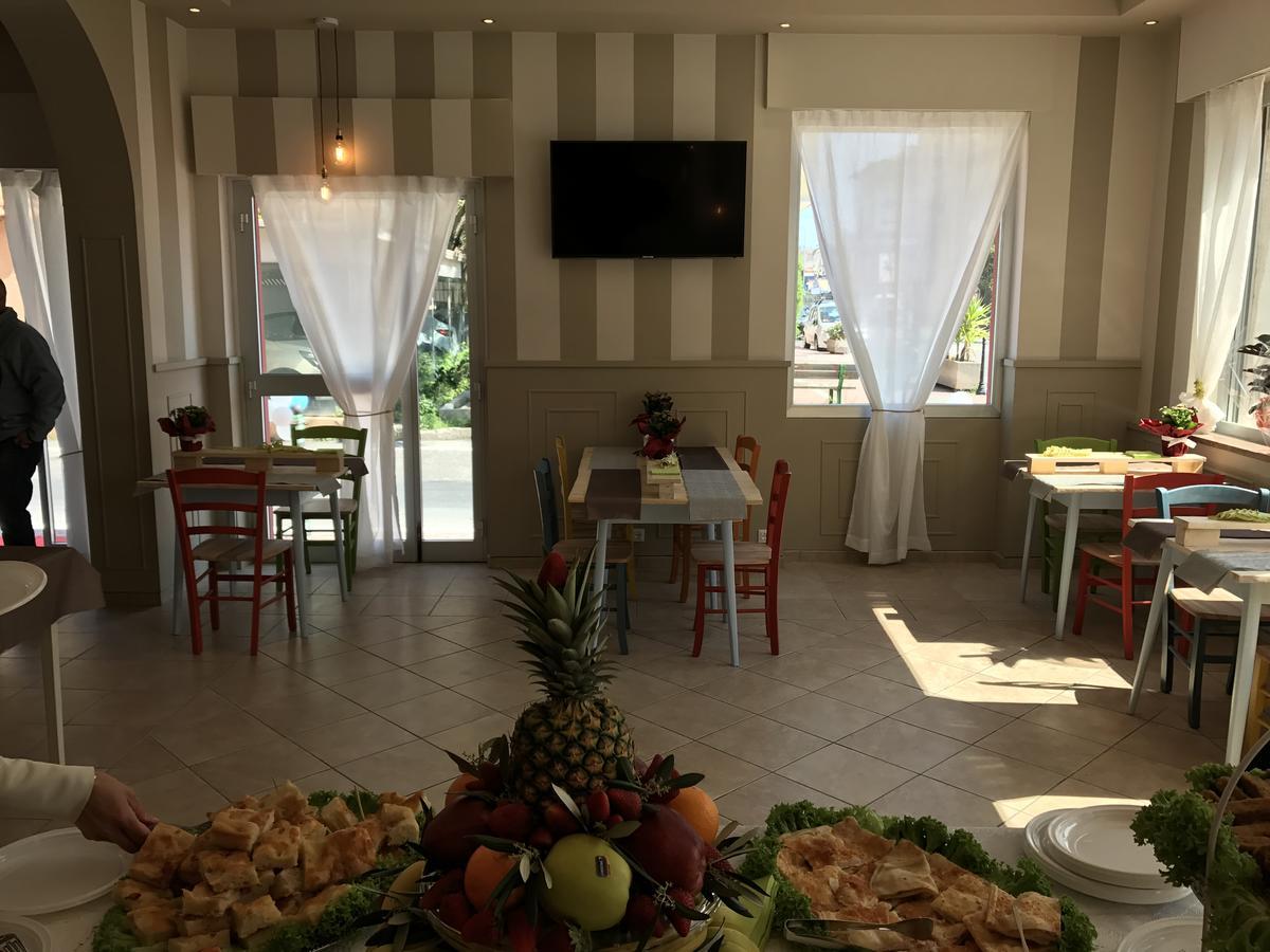 Hotel Raphael Bordighera Zewnętrze zdjęcie