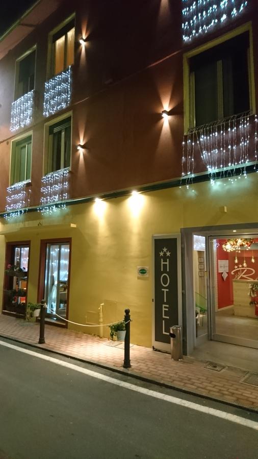 Hotel Raphael Bordighera Zewnętrze zdjęcie
